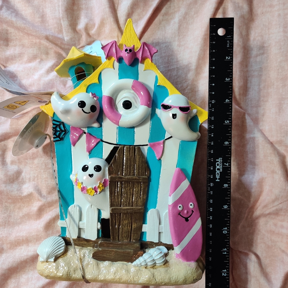 Light Up Ghost Beach House Summerween Halloween Decoration Haunted NWT New - Picture 12 of 12